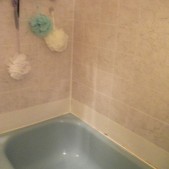 ugly bathroom remodel - old tub