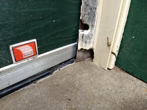 garage-door-damaged-weatherstrip