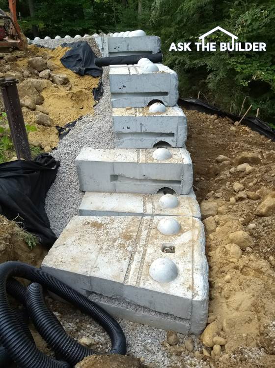 precast retaining wall install