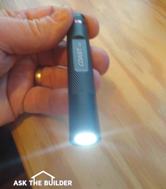 Coast G10 LED Flashlight